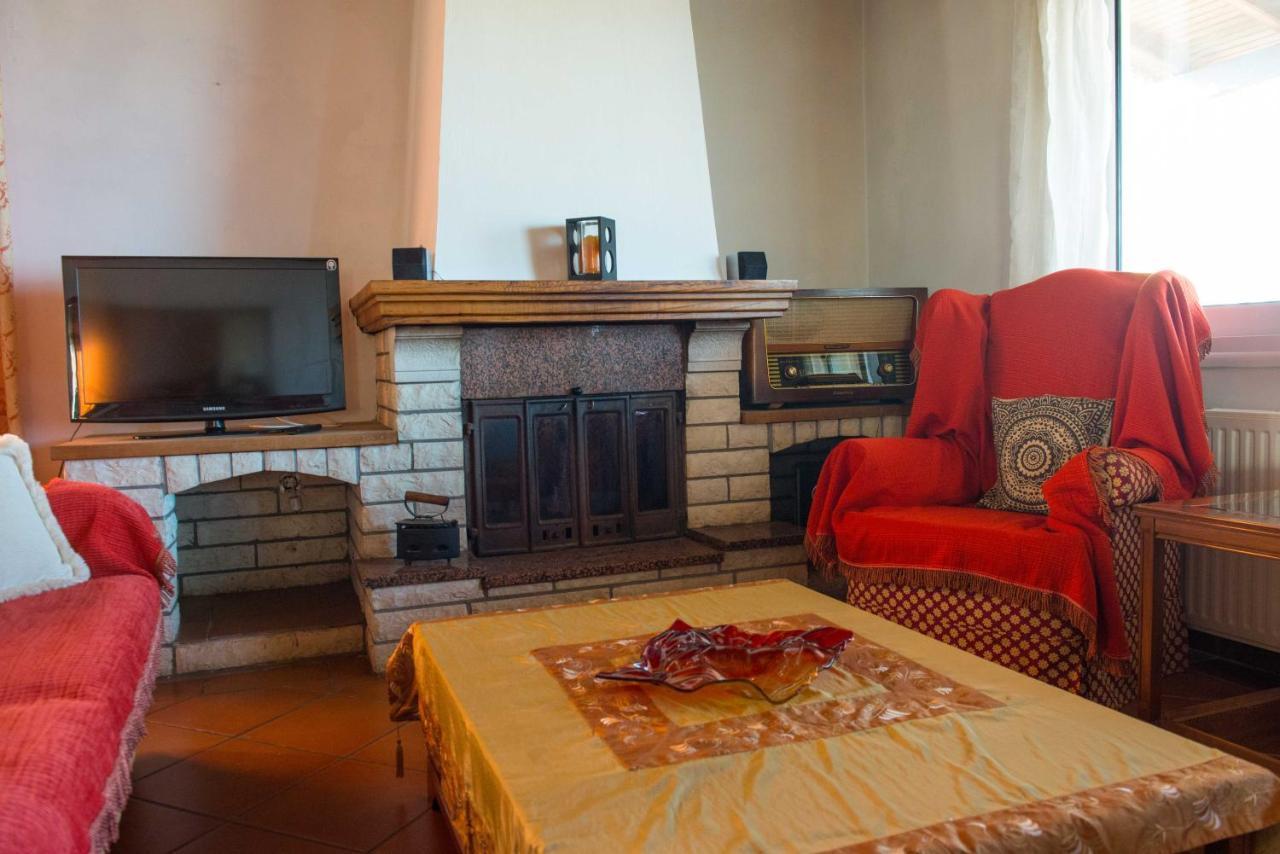 Frosos Beachfront Maisonette Acharavi Acharavi  Ngoại thất bức ảnh